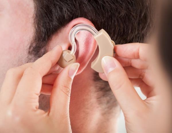 发育过程中接触多氯联苯会阻碍听觉损伤的恢复