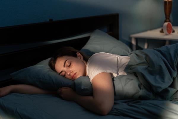 研究发现，睡眠时间长短与糖尿病发病率升高有关